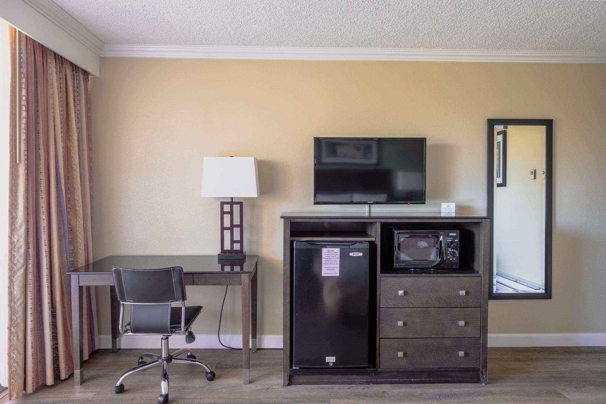 Travelodge By Wyndham Monterey Bay Ngoại thất bức ảnh