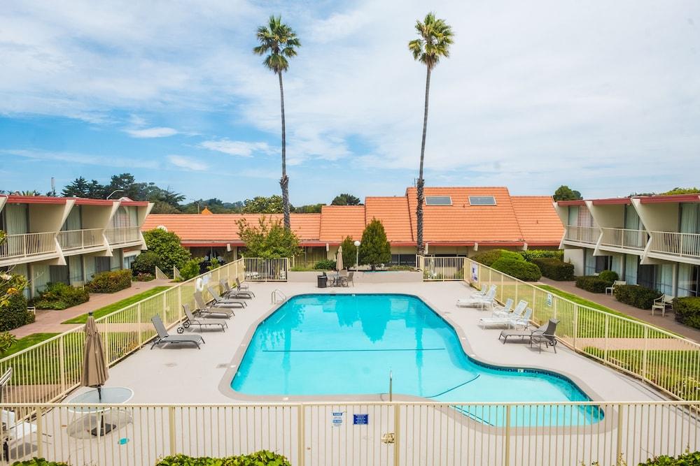 Travelodge By Wyndham Monterey Bay Ngoại thất bức ảnh