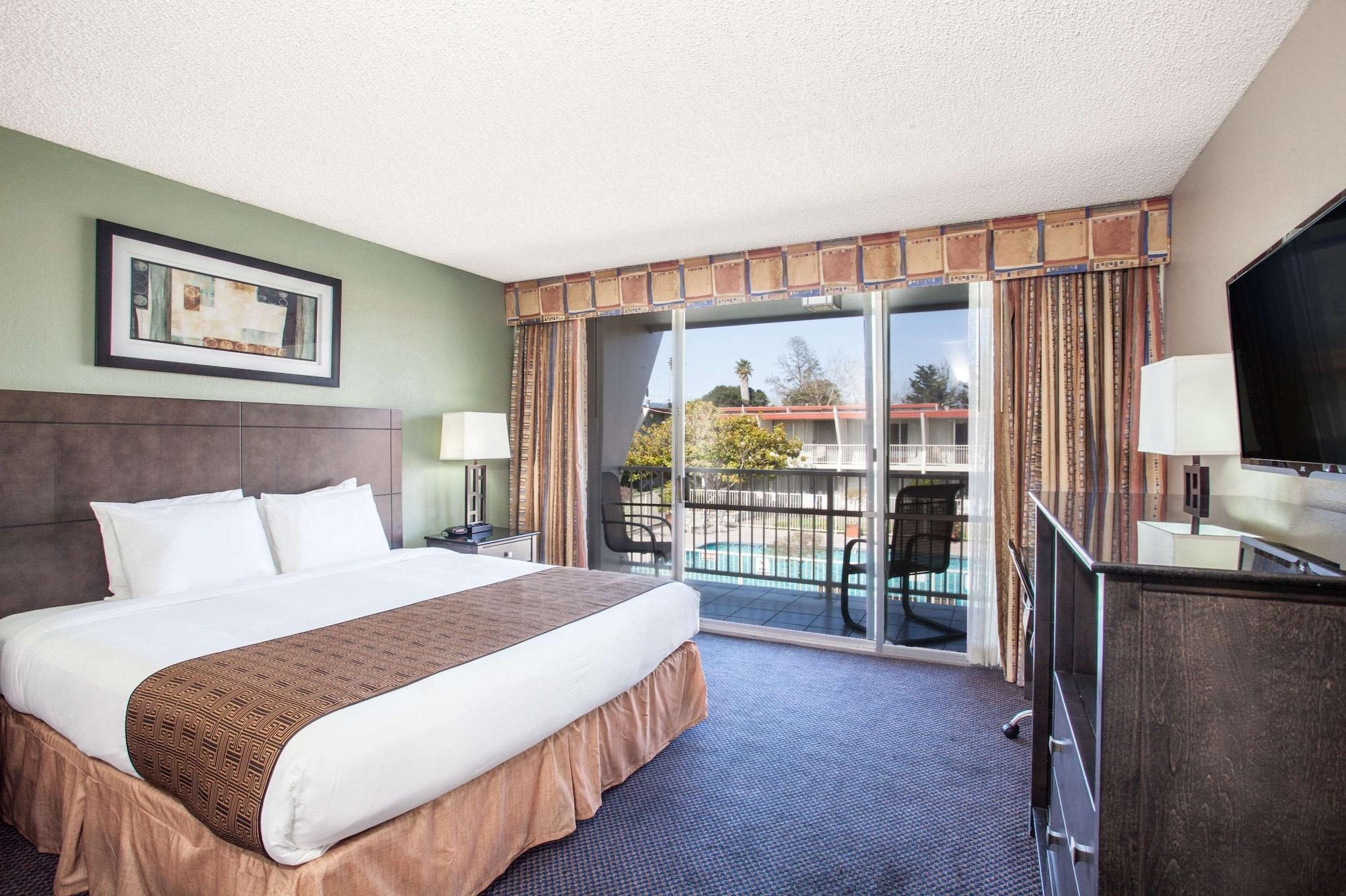 Travelodge By Wyndham Monterey Bay Ngoại thất bức ảnh