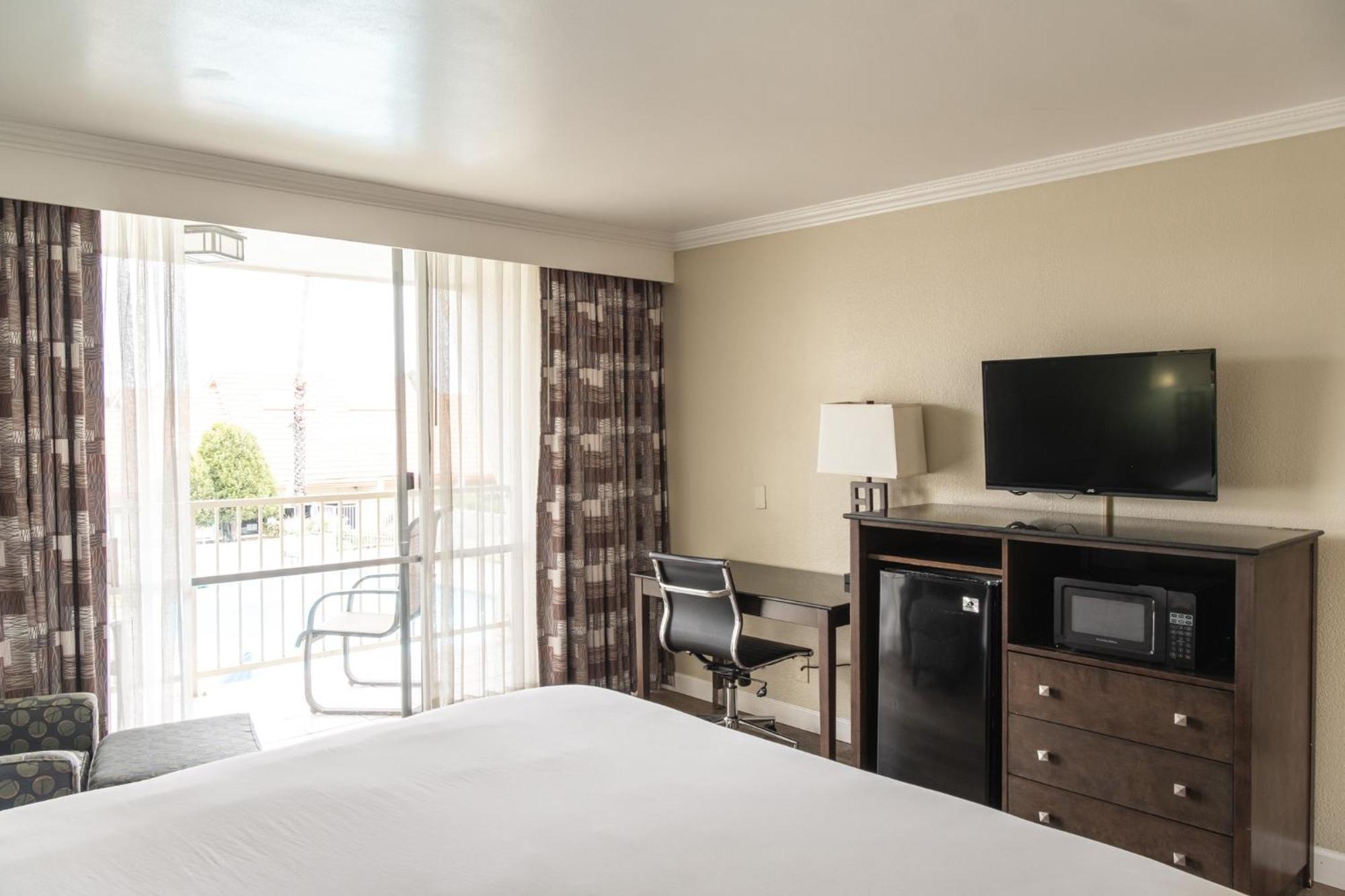 Travelodge By Wyndham Monterey Bay Ngoại thất bức ảnh