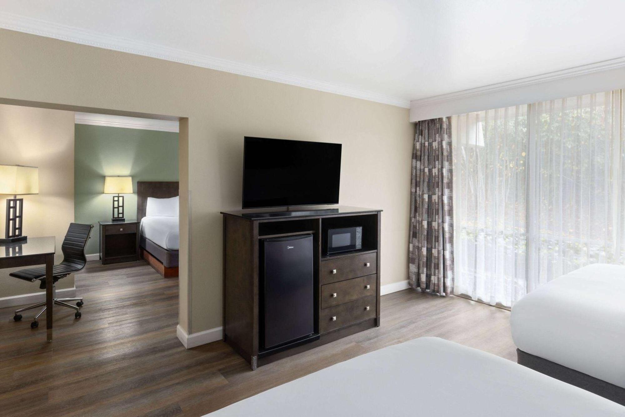Travelodge By Wyndham Monterey Bay Ngoại thất bức ảnh