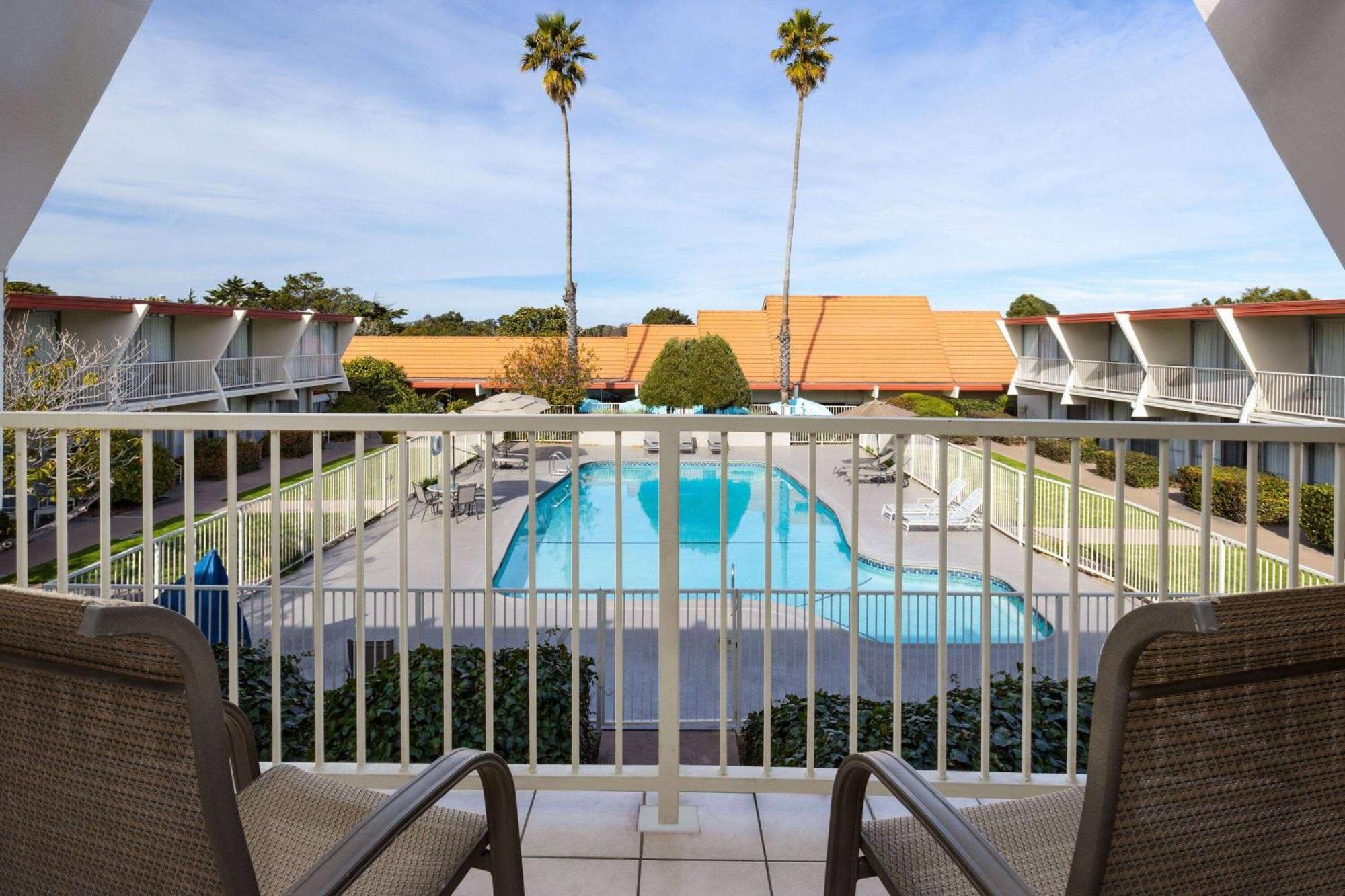 Travelodge By Wyndham Monterey Bay Ngoại thất bức ảnh