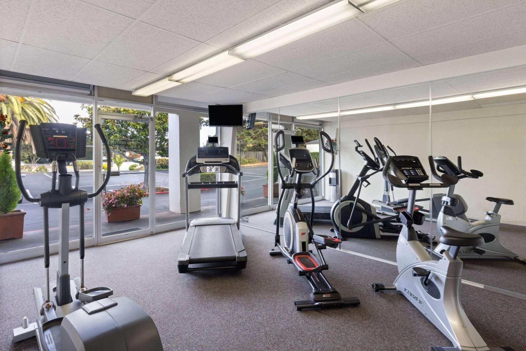 Travelodge By Wyndham Monterey Bay Ngoại thất bức ảnh